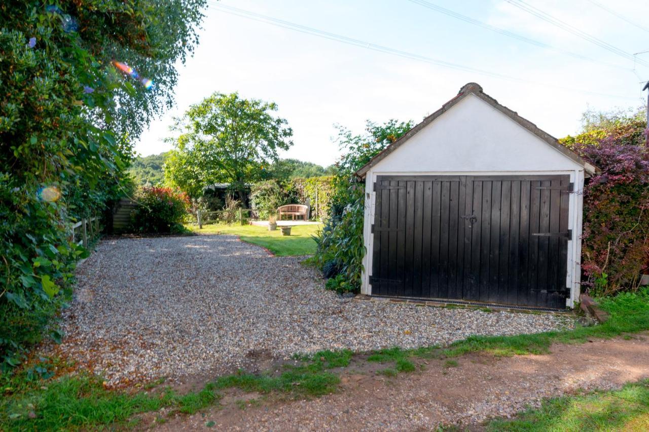 Putts Cottage Hidden Away At The End Of A Cart Track, Happily Lost Sudbury  Exterior foto